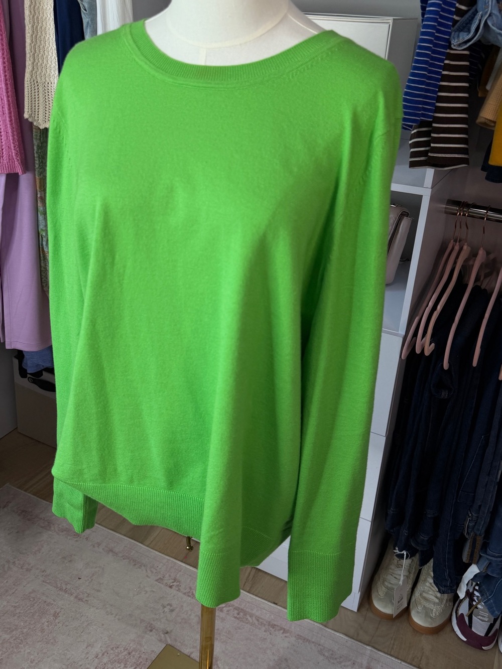 Free Assembly Cozy Yarn Women's Bright Green Crewneck Sweater